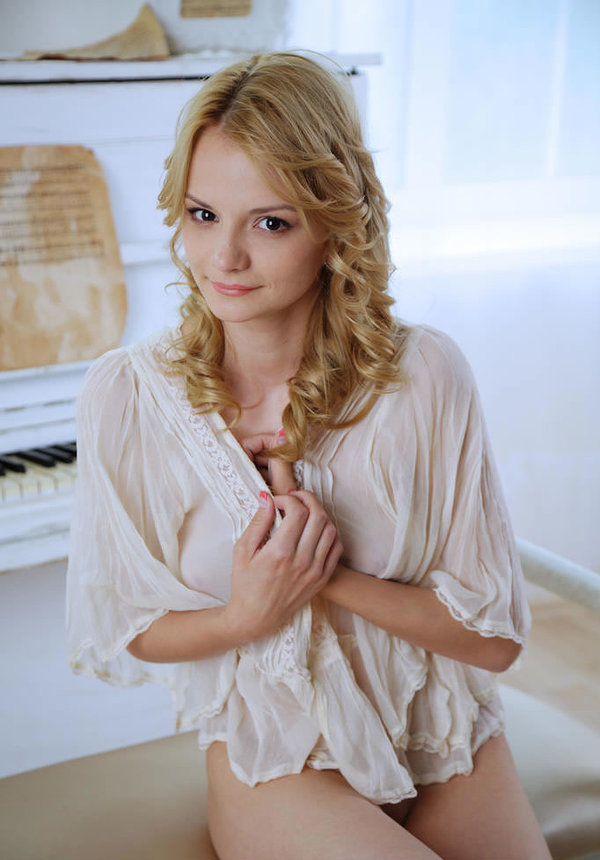 Проститутка Адея